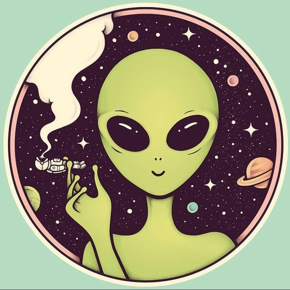 Meet your Posher, Amanda - Picture 1 of 1